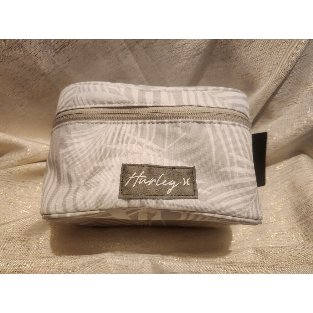 Hurley Cosmetic Toiletry Travel Bag Silver Lining Case4A7282-X74 NWT